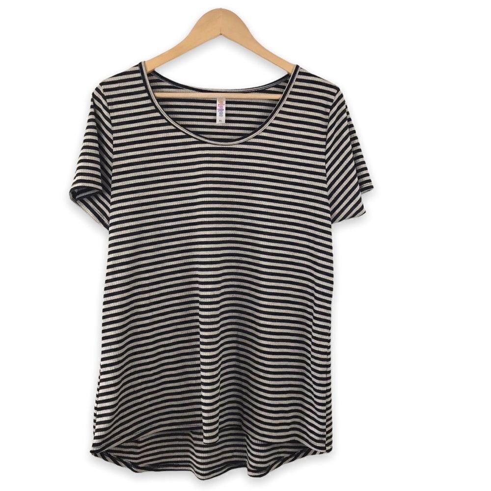 LuLaRoe striped ribbed T-shirt